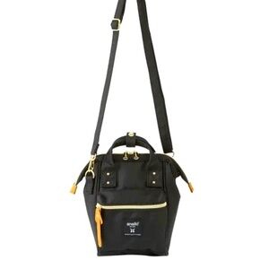 NWOT Anello Cross Bottle Nano Bag, Black